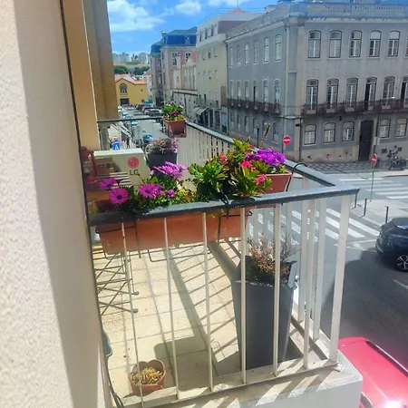 Apartament Lx Factory Apartment-lisbon Style-spacious & Bright-congress Centre Lizbona