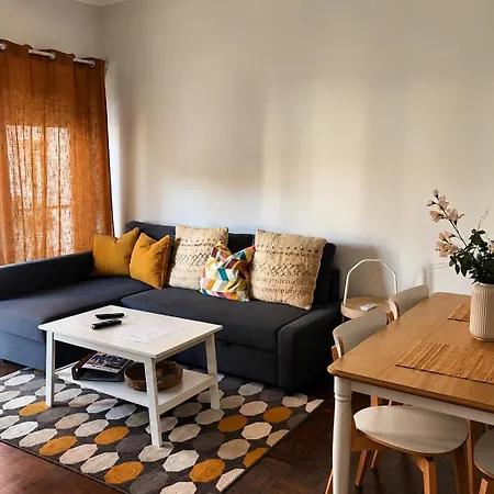 Lx Factory Apartment-lisbon Style-spacious & Bright-congress Centre 公寓