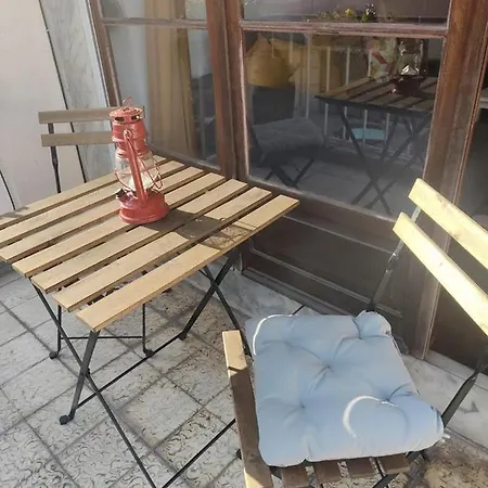 Lx Factory Apartment-lisbon Style-spacious & Bright-congress Centre Appartement